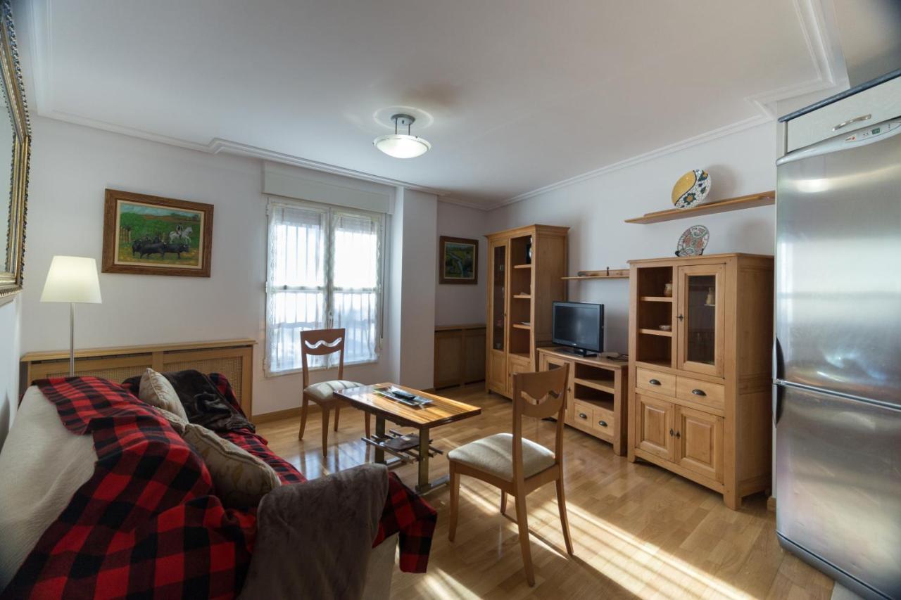 Merlu Con Garaje Apartment